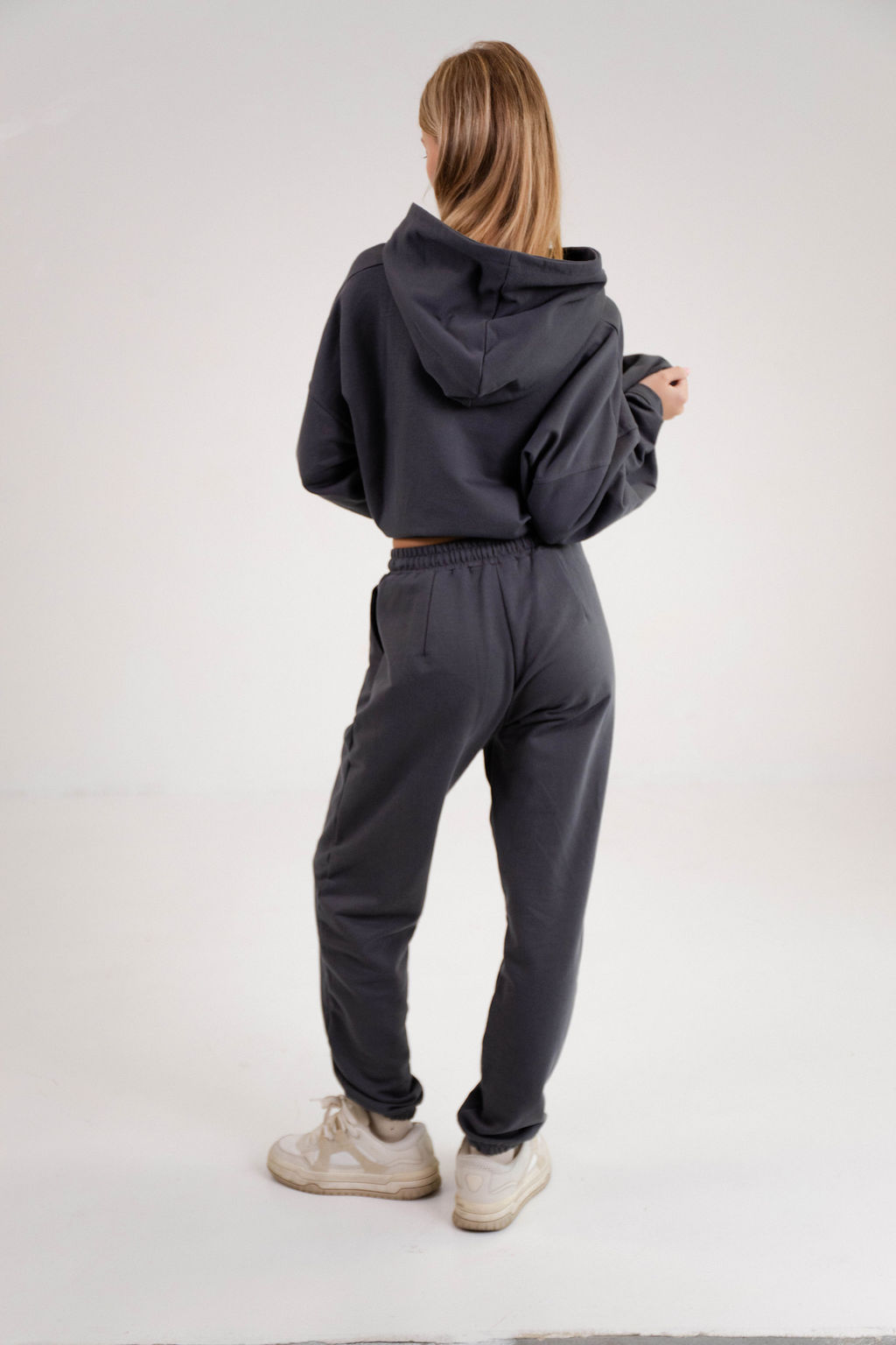 029A4182 TRENERKA CASUAL DARK GREY - Slika 6