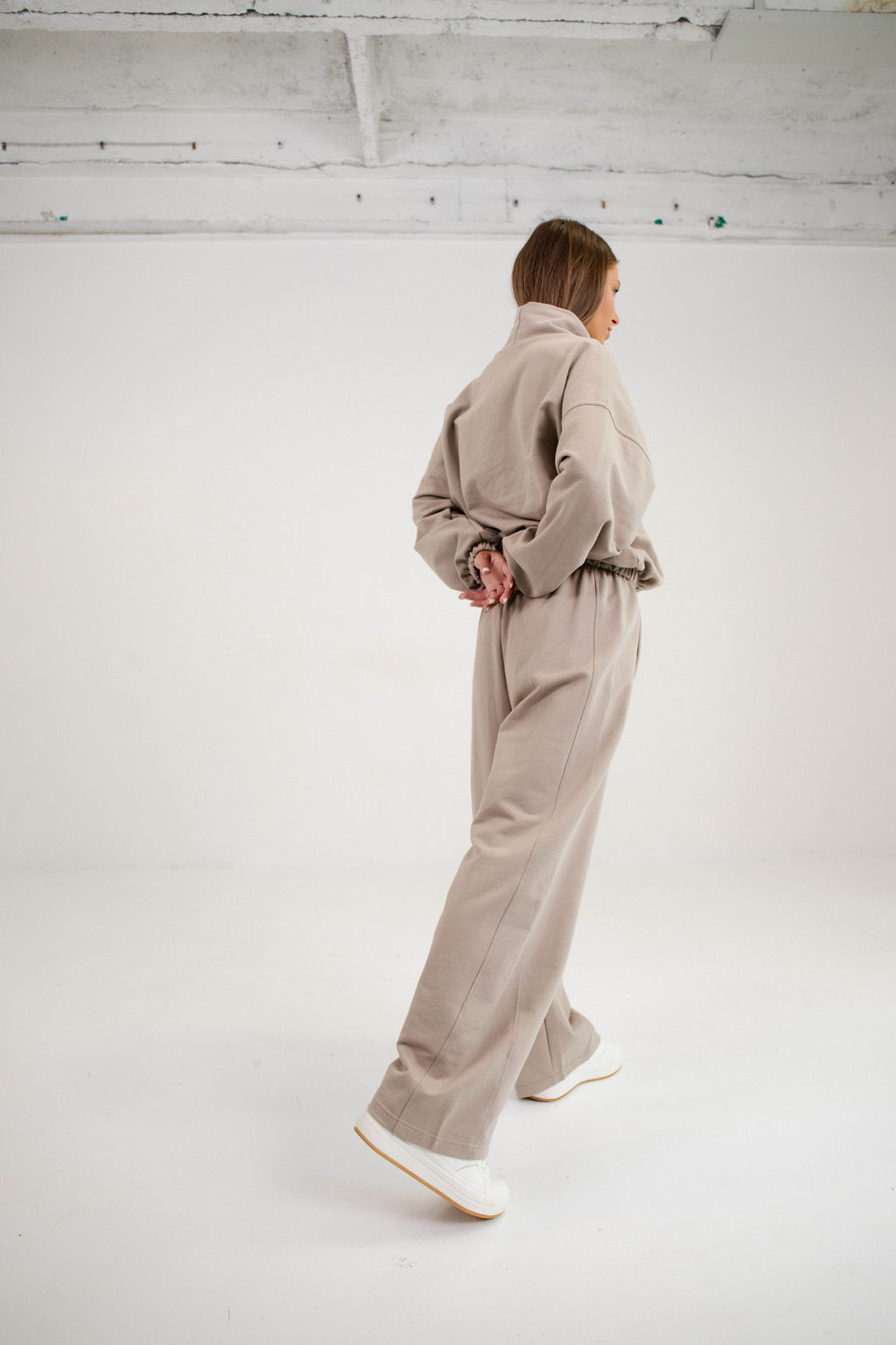 029A4297 TRENERKA ASPEN MOCHA - Slika 3