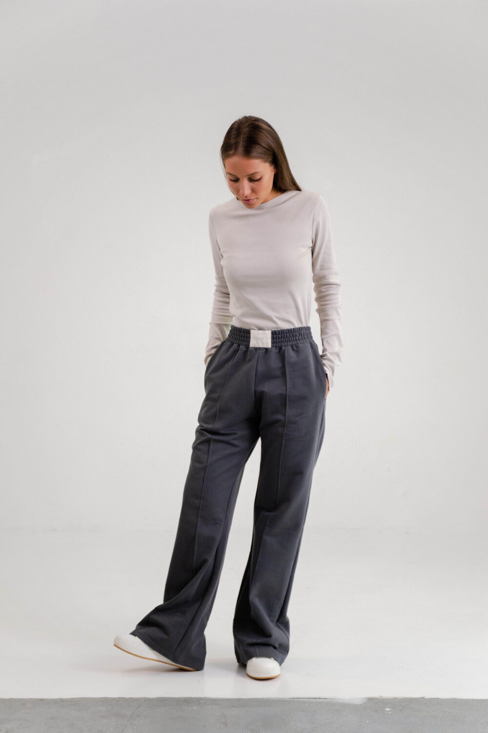 TRENERKA APRIL DARK GREY - Slika 6