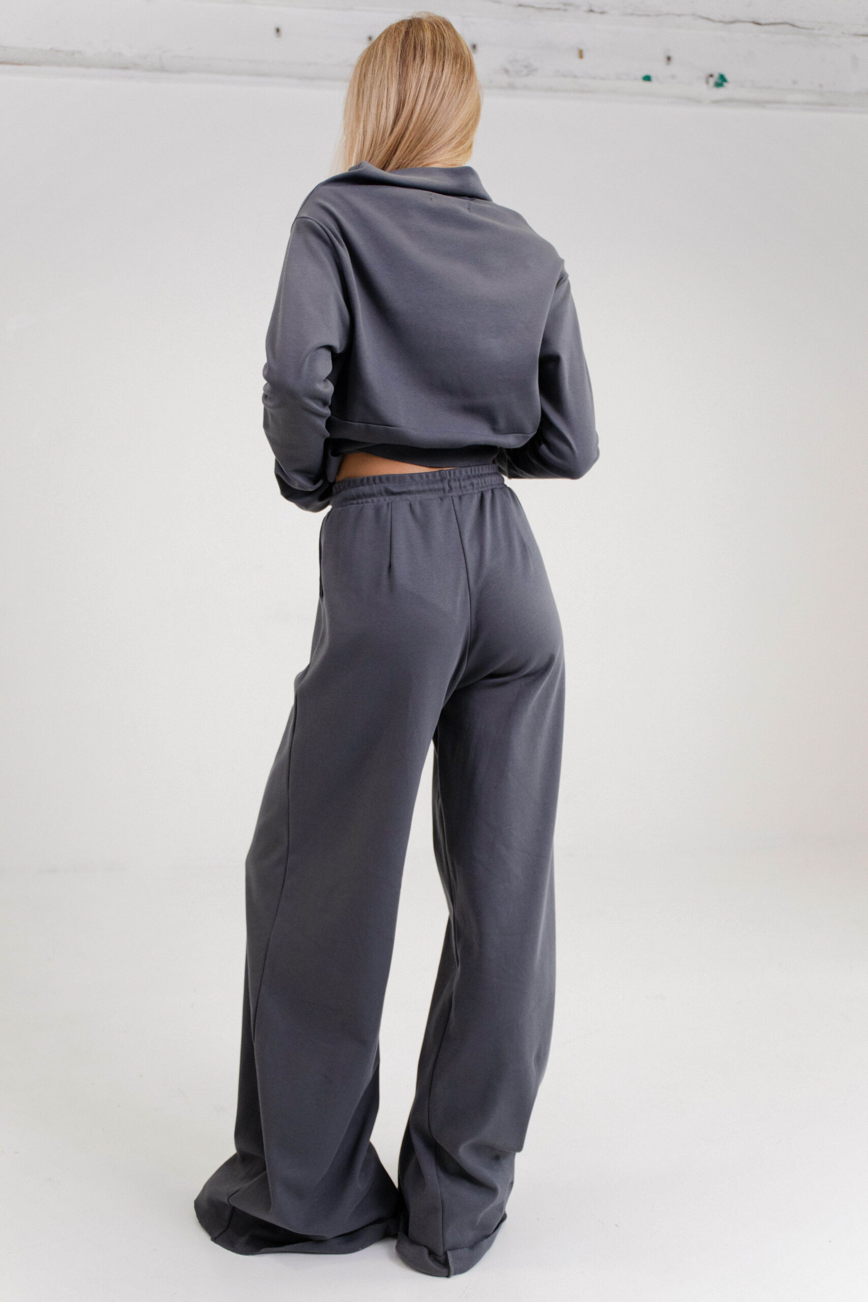 029A4819_1 TRENERKA PALAZZO DARK GREY - Slika 3