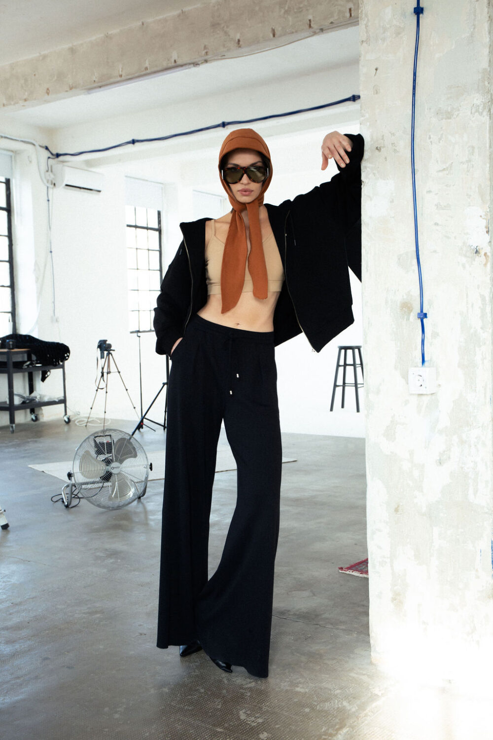 TRENERKA PALAZZO BLACK - Slika 13