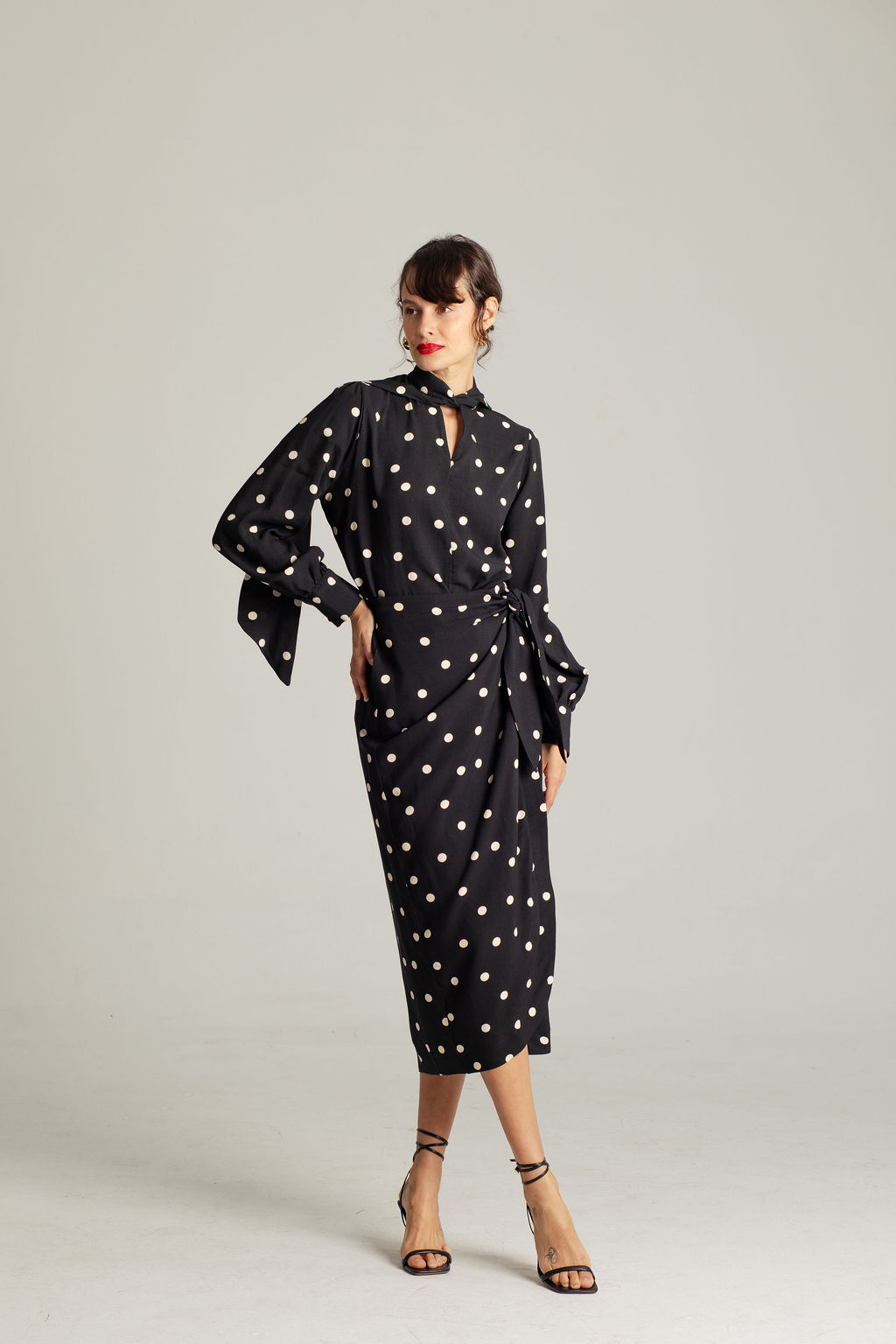 029A6081 SUKNJA DOLCE VITA BLACK - Slika 2