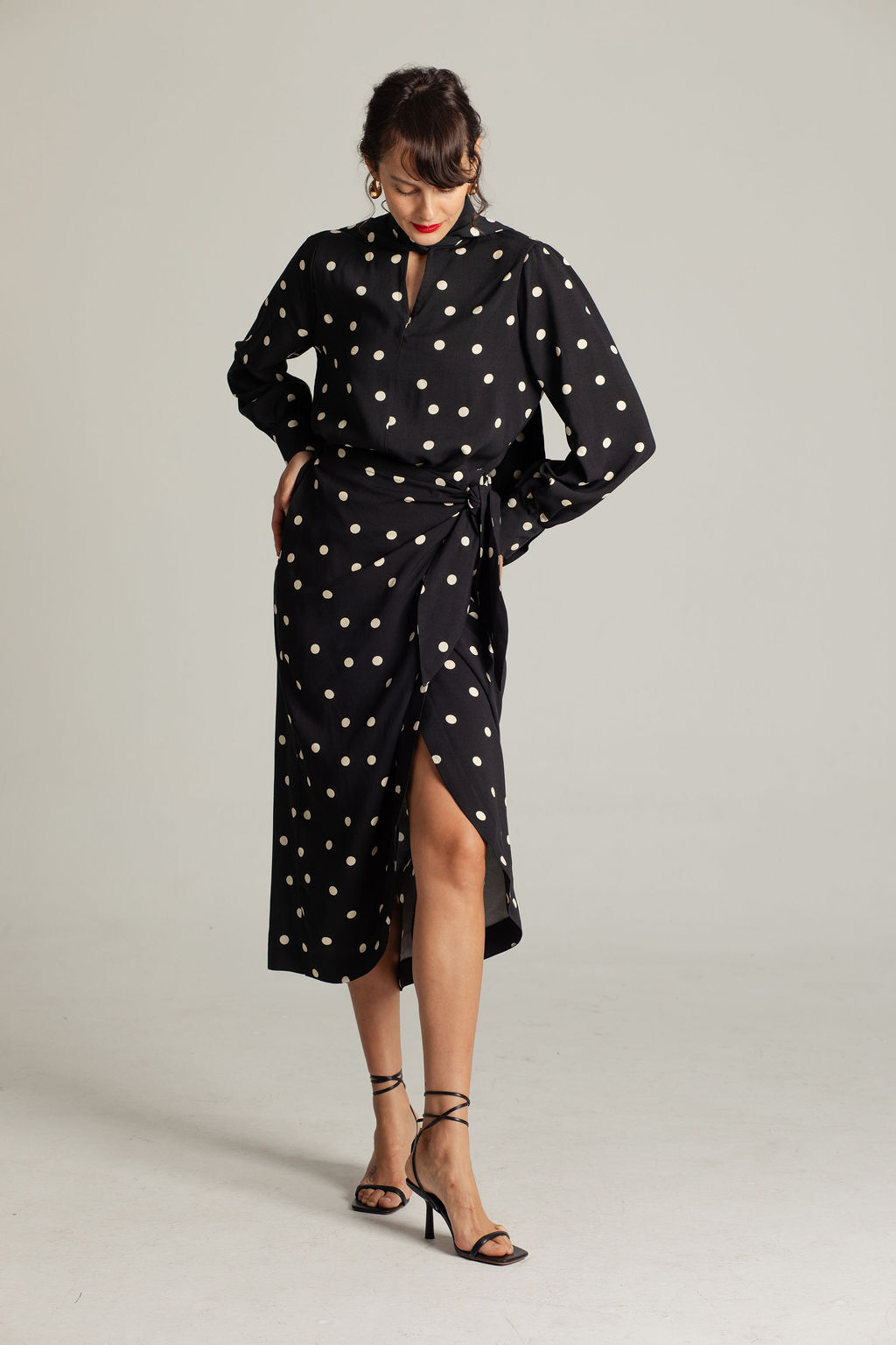 029A6095 BLUZA DOLCE VITA BLACK - Slika 4
