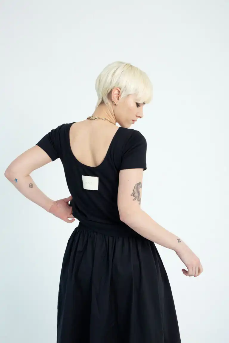 MAJICA NEO ORGANIC BLACK