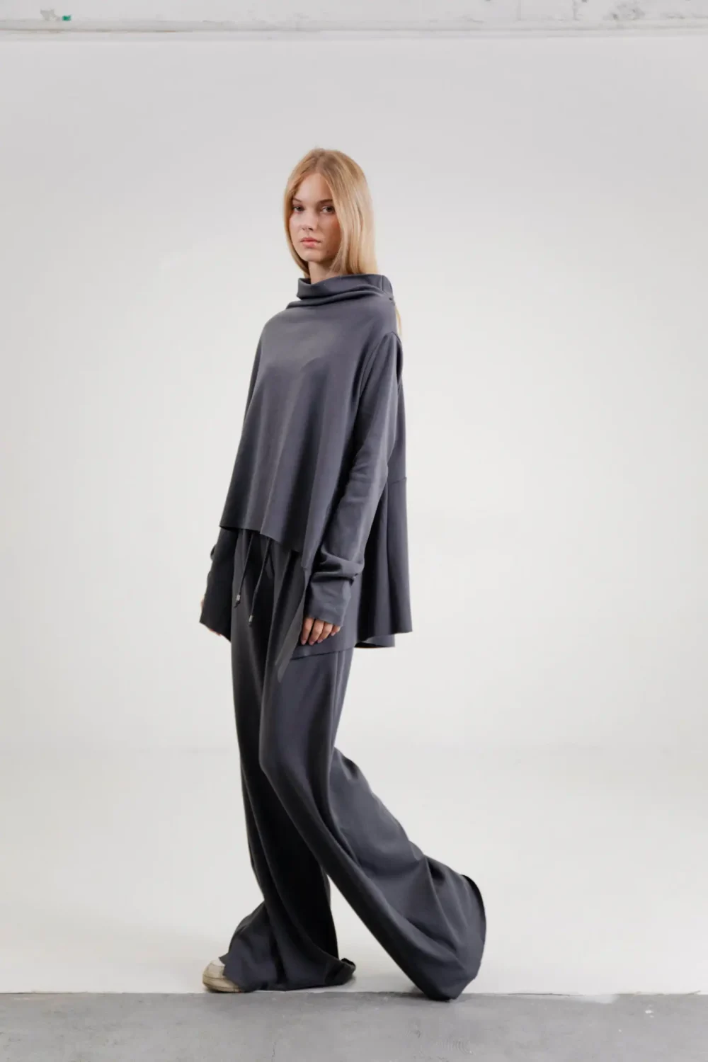 TRENERKA PALAZZO DARK GREY - Slika 4