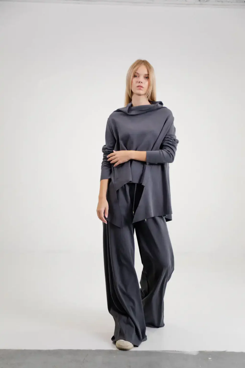 MAJICA NIA INTERLOCK DARK GREY - Slika 7