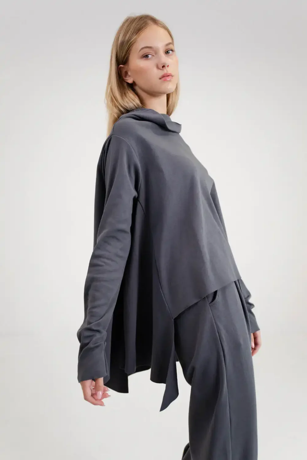 MAJICA NIA INTERLOCK DARK GREY