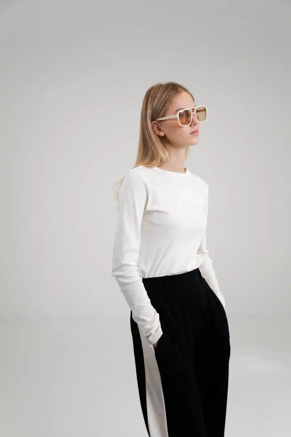 MAJICA BASIC OFF WHITE - Slika 3