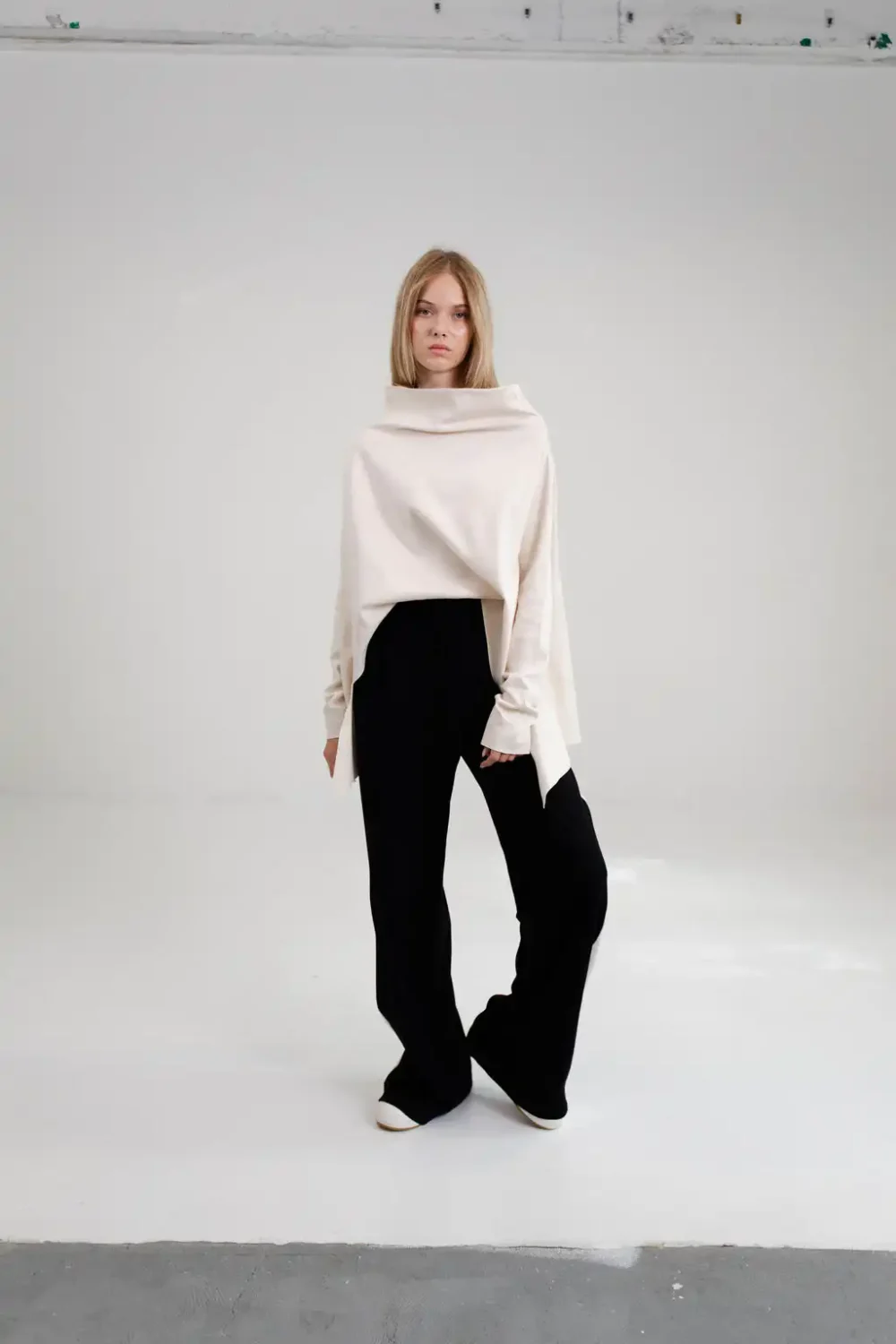MAJICA NIA INTERLOCK OFF WHITE - Slika 3