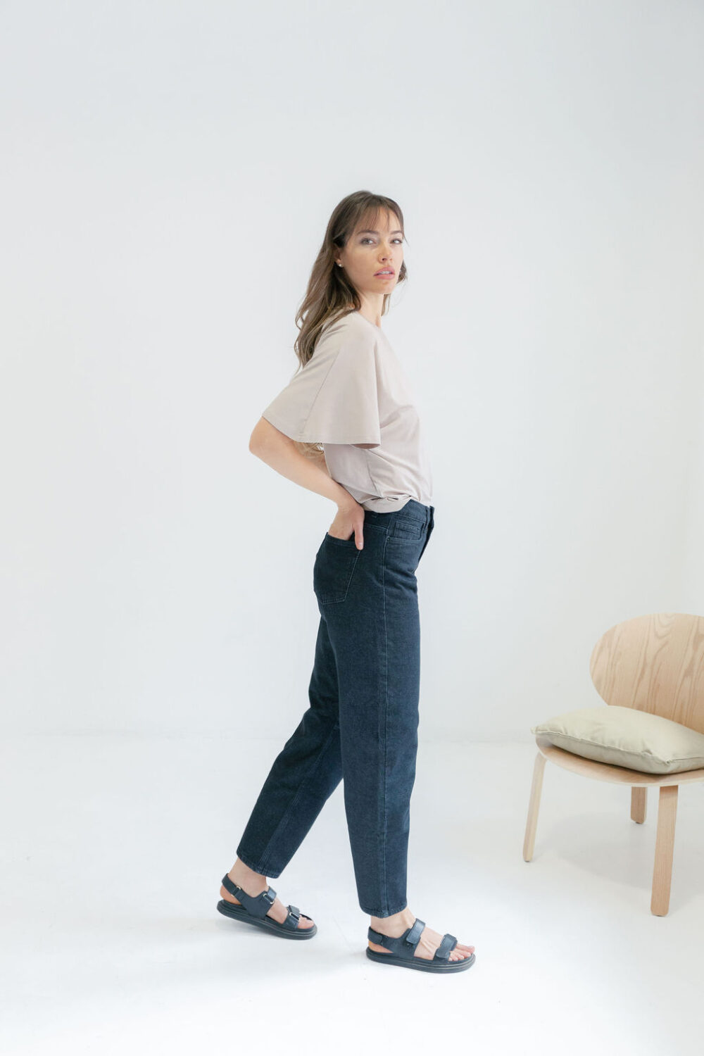 MAJICA BEYOND BASIC MOCHA - Slika 3