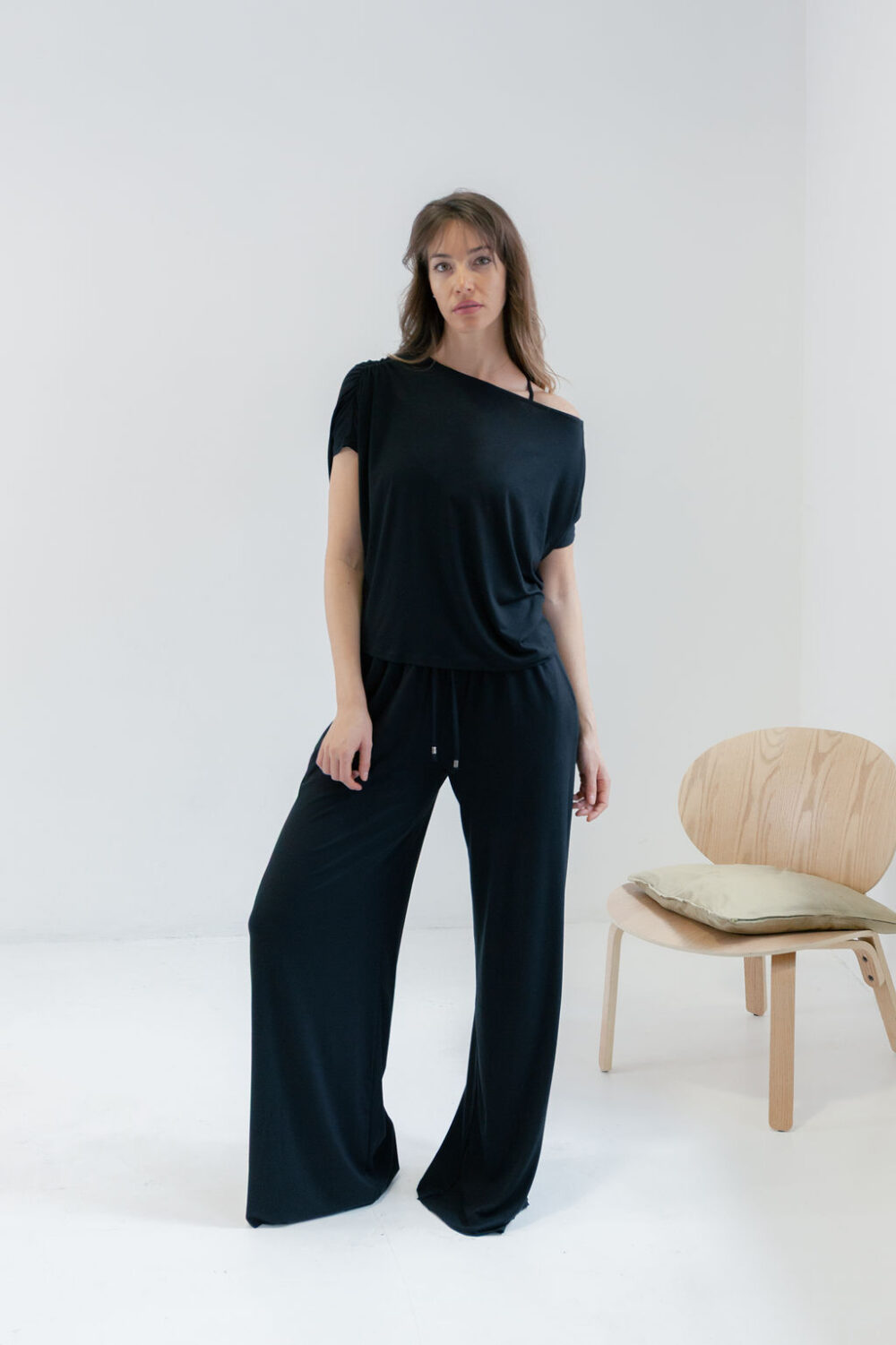 MAJICA ARI BLACK
