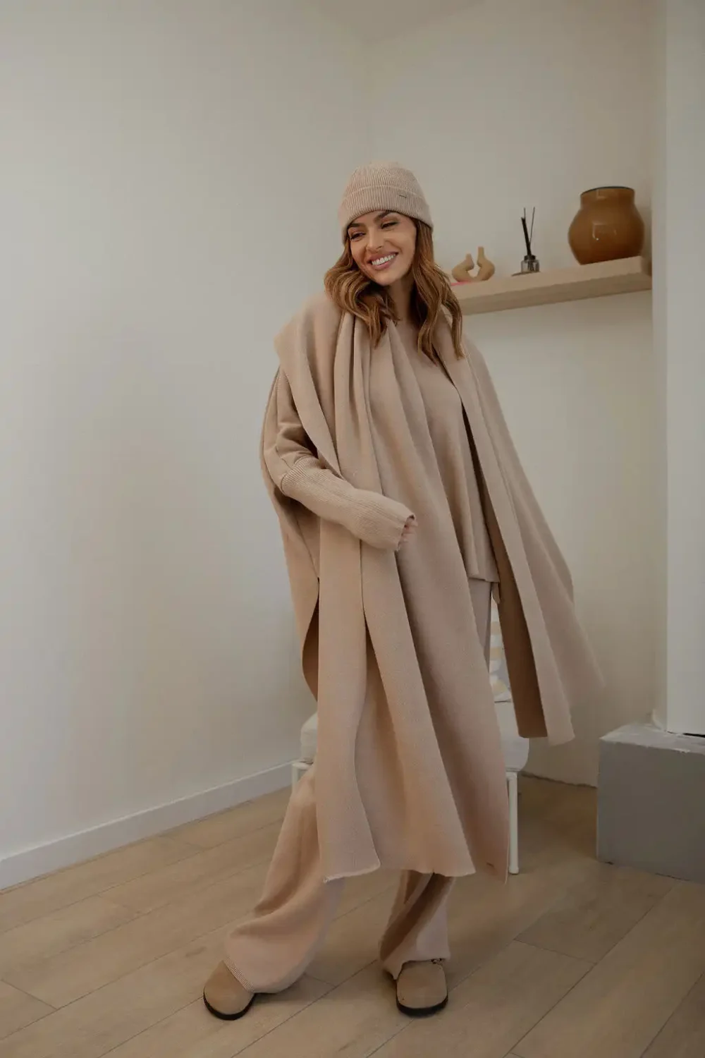 ŠAL-OGRTAČ KNITTED BLUSH - Slika 3