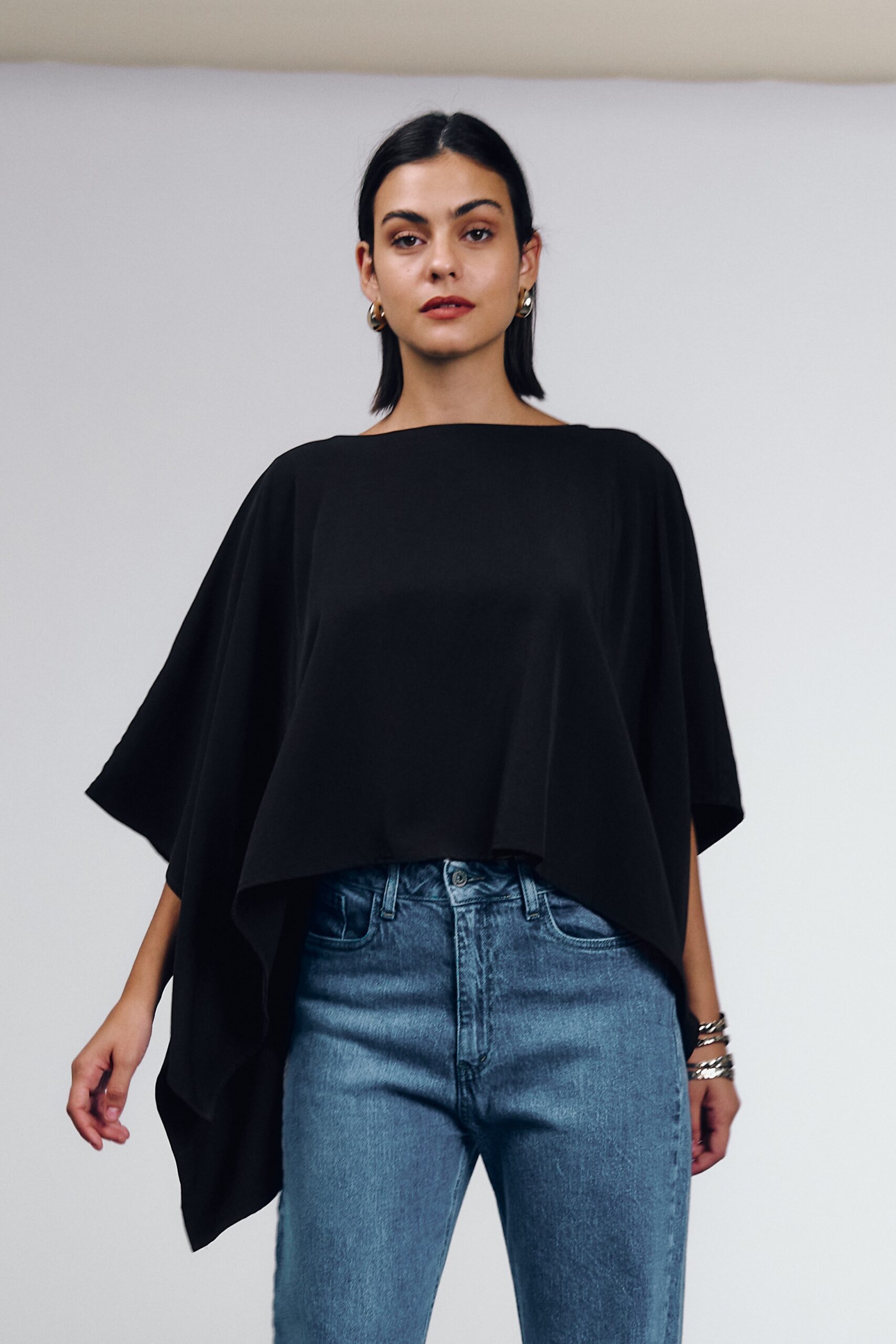 DSC01160c majica essential black