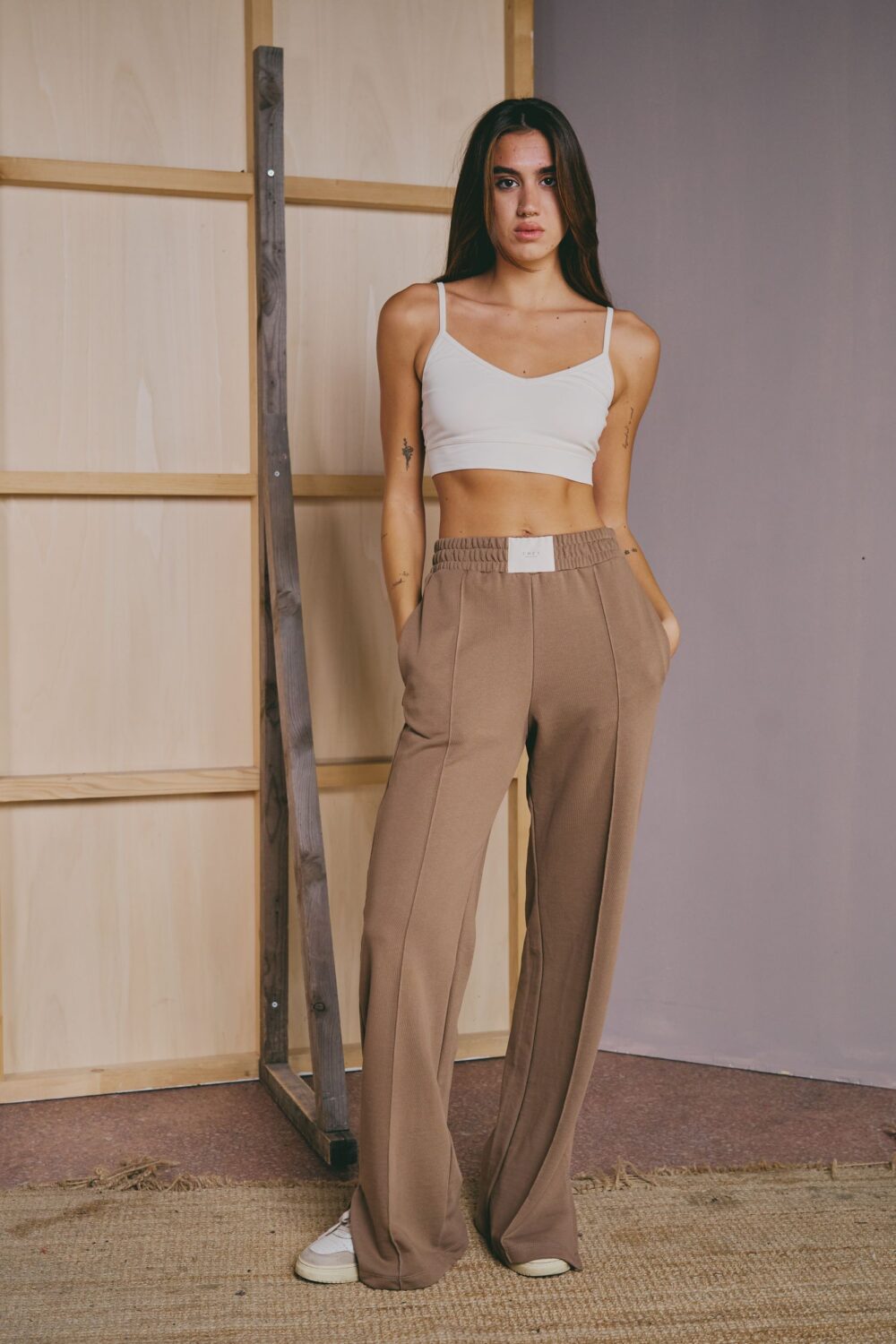 trenerka april no. 2 brown